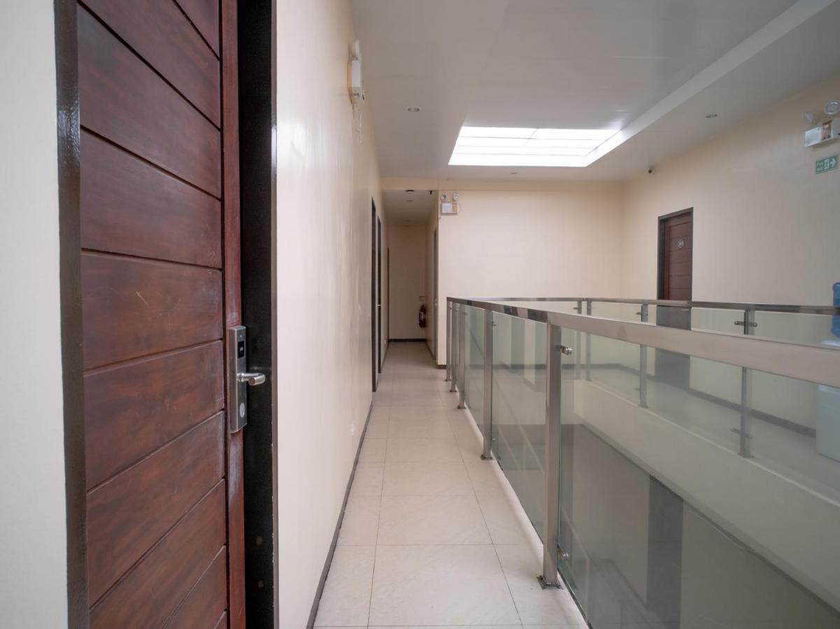 Oyo 697 Obrero Suites Davao City Eksteriør bilde